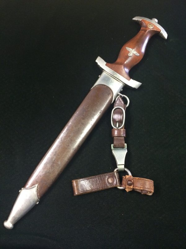Early SA Dagger w/3 Piece Hanger (#25360)